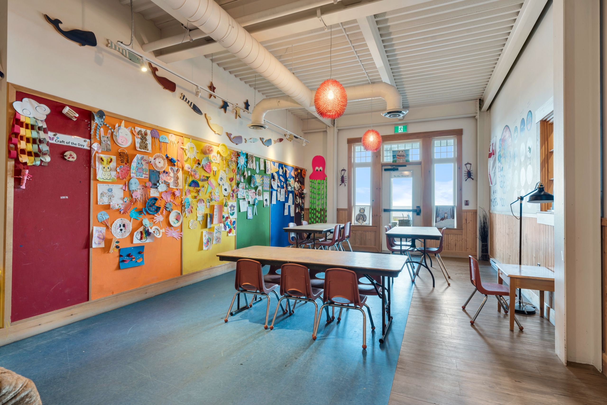 Kids Activity Zone, Arts and Crafts