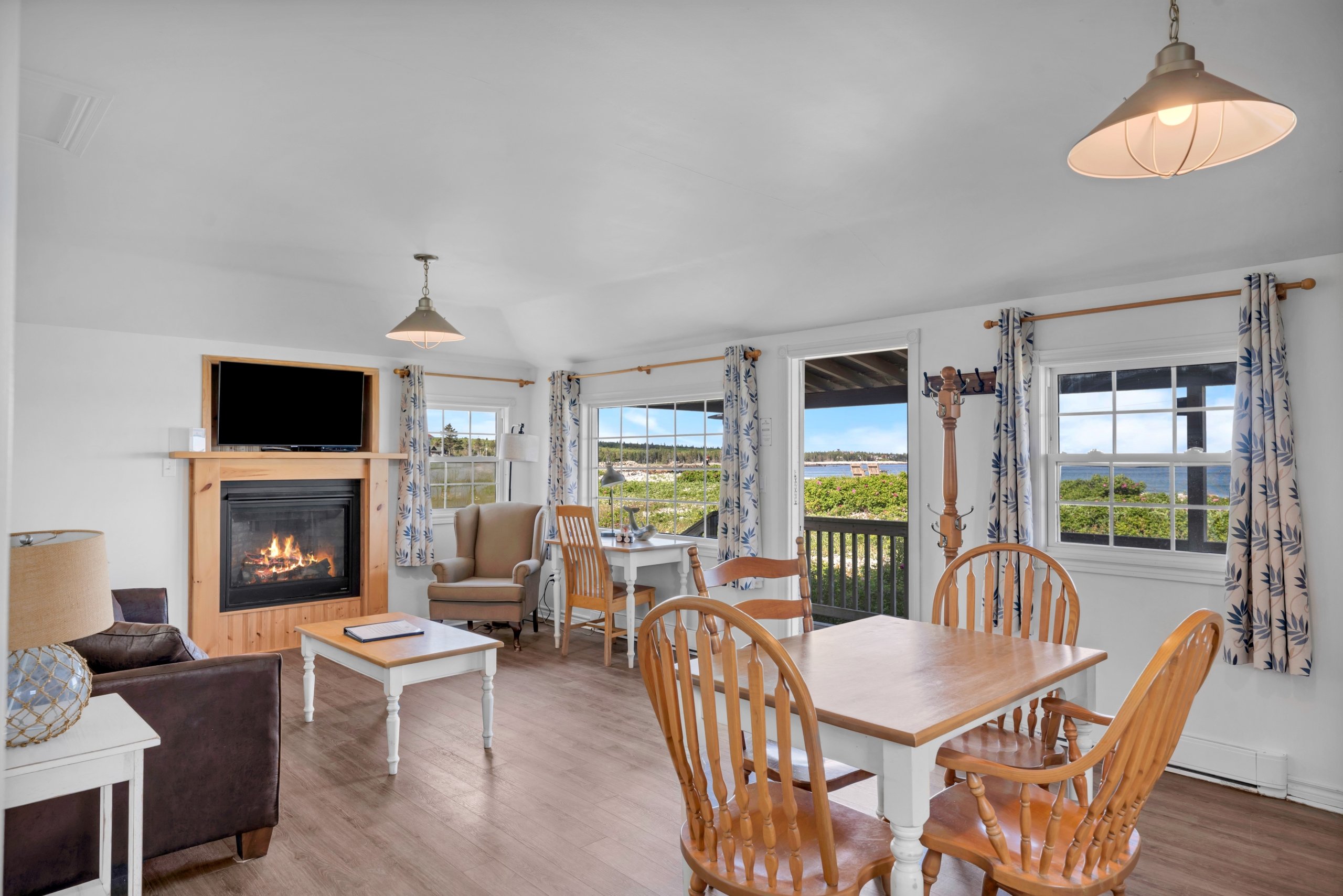 Oceanfront Cottage 55 Living Area Summer 2025