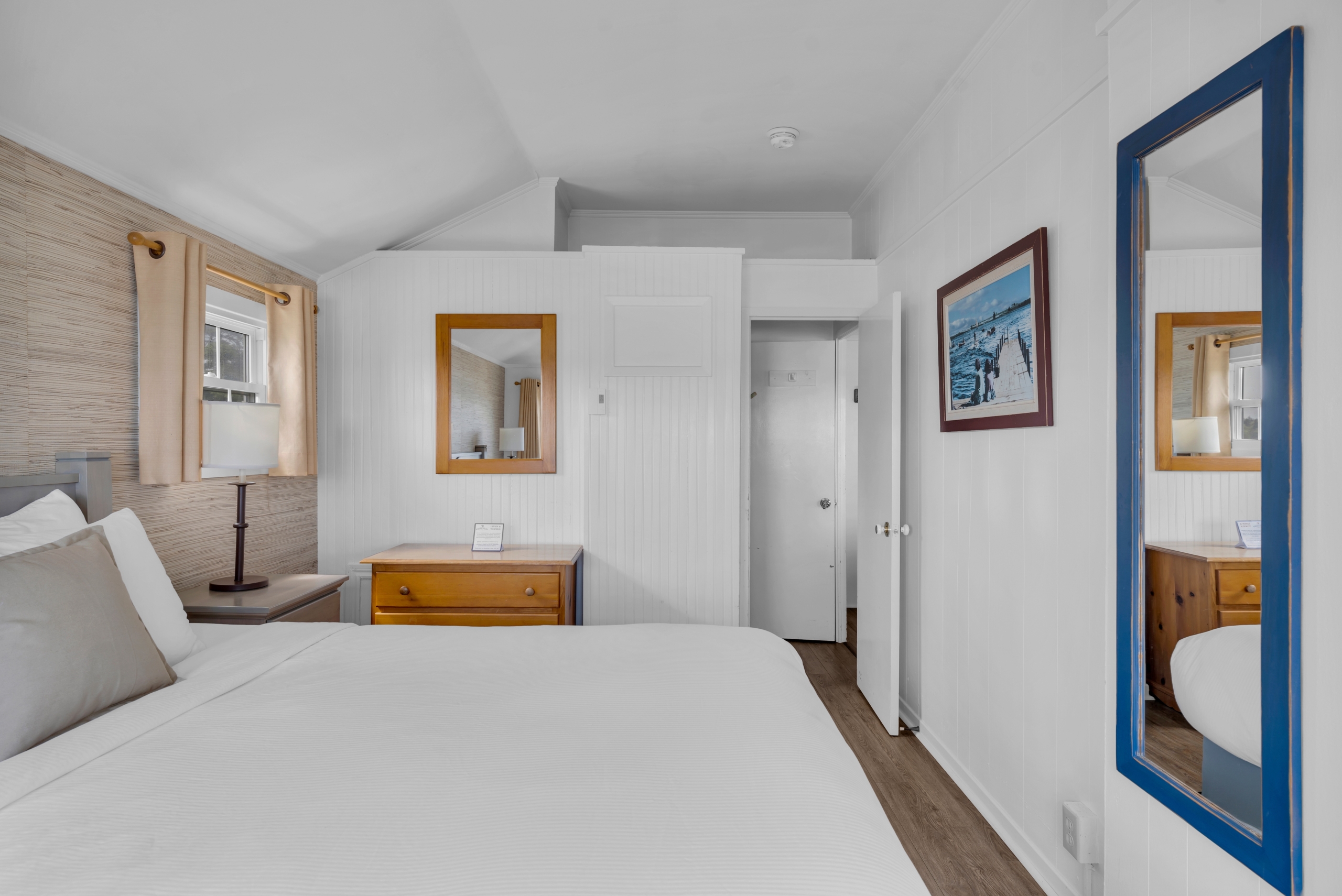 Oceanfront Cottage One Bedroom Amenities Summer 2025