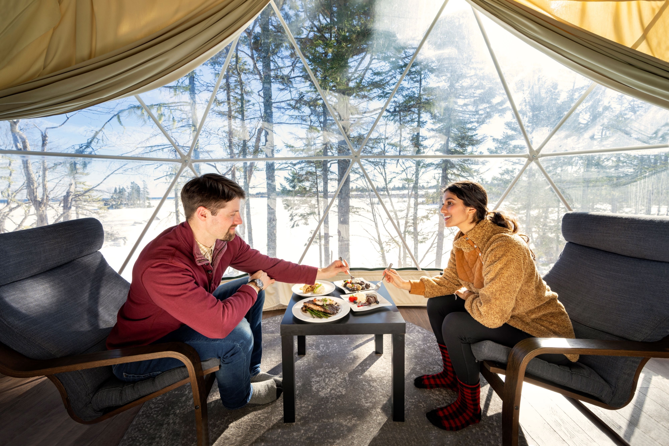 Glome Stay & Dine BBQ Package