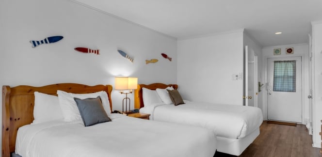 White Point Guestrooms Beds Summer 2025