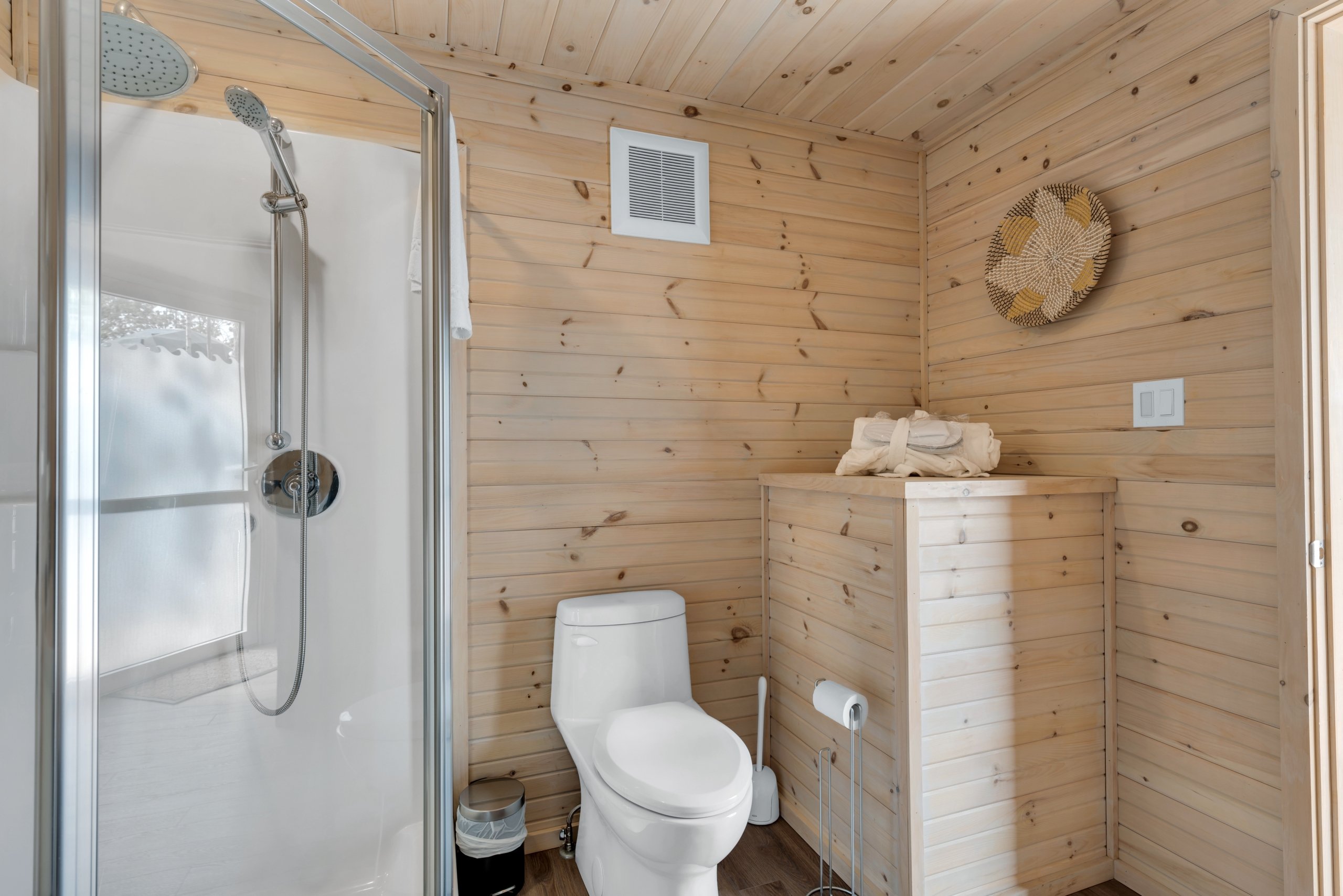 Super Glome 3-piece bathroom