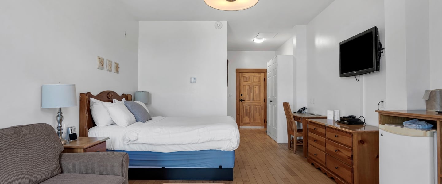 White Point Guest Room Main Lodge