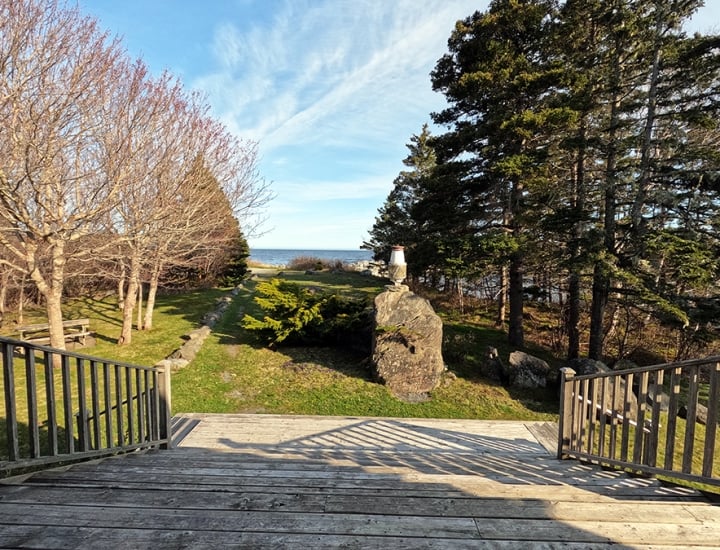 Whitepoint Water’s Edge exterior