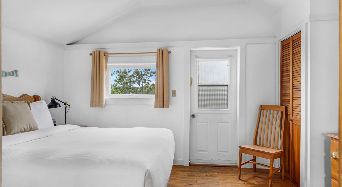 Riverview Cottage Interior