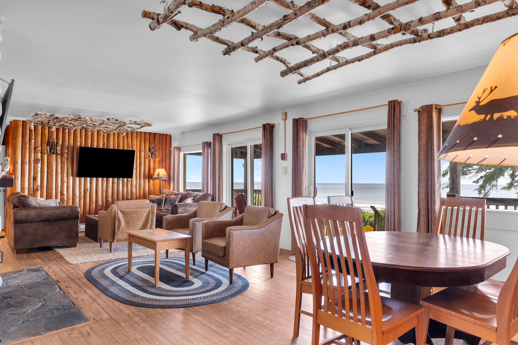 Whitepoint Ocean Lodge Interior