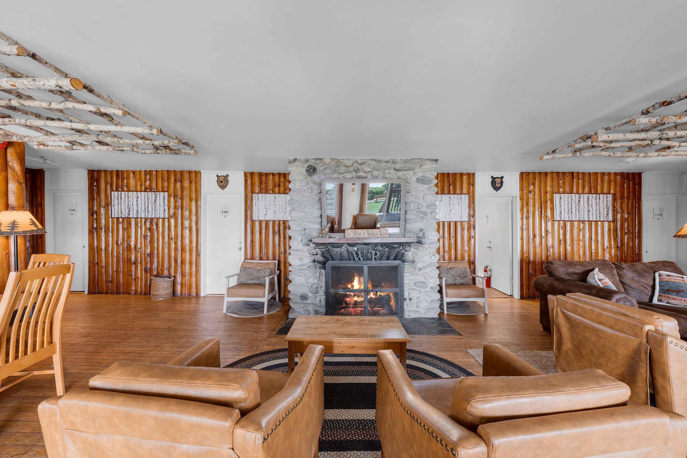 Whitepoint Ocean Lodge Interior
