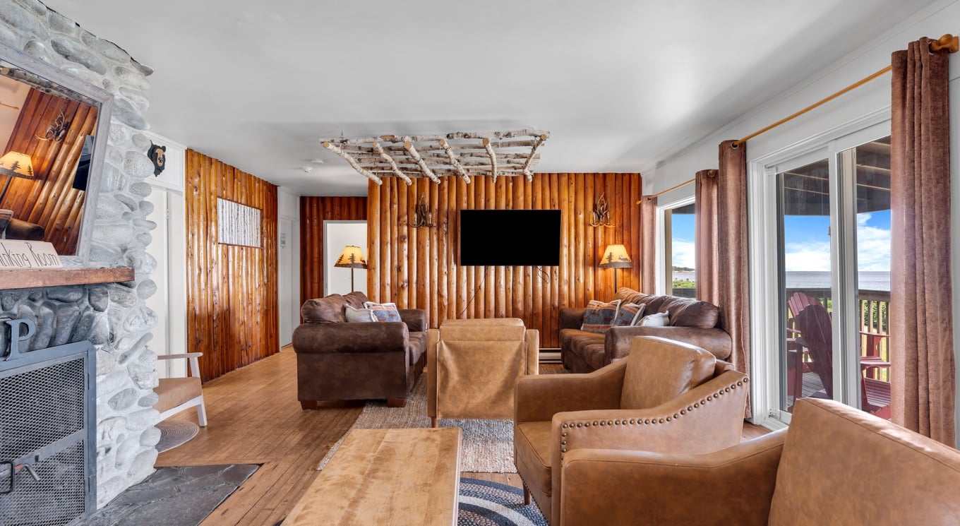 Whitepoint Ocean Lodge Interior