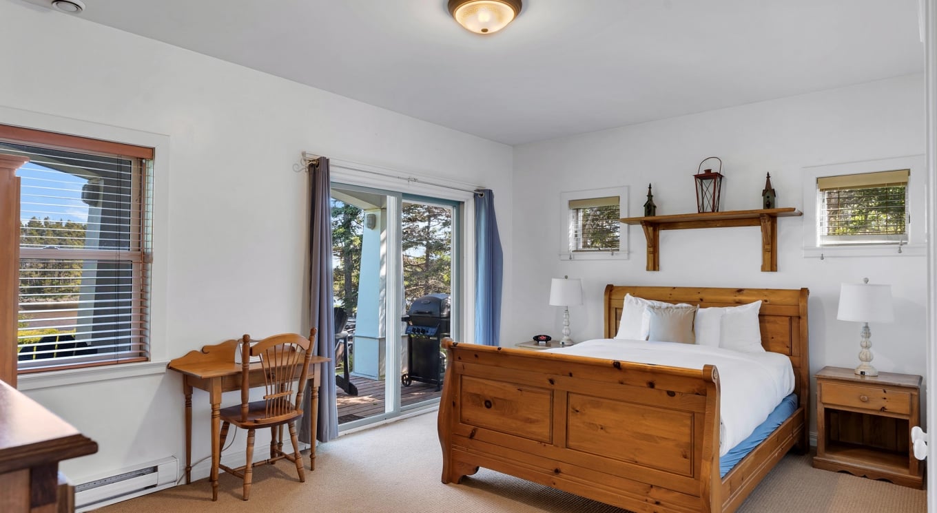 Whitepoint Tidewatch Vacation Home Interior