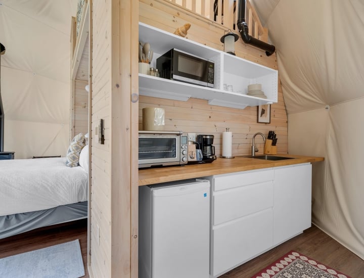 Whitepoint Super Glome Interior