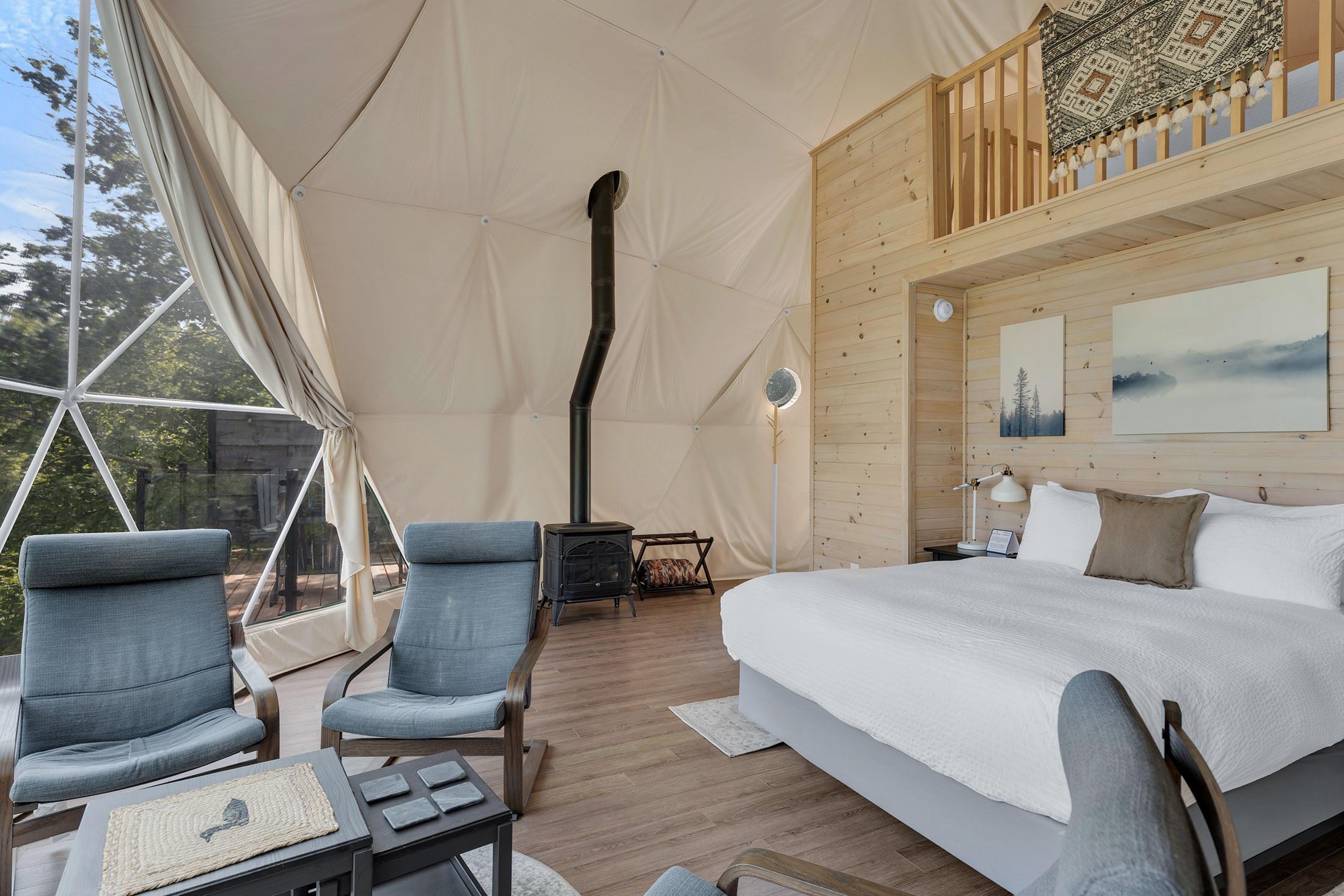 Whitepoint Accessible Glome Interior