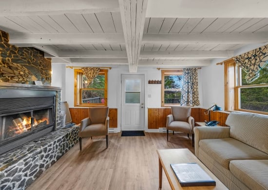 Hilltop Cottage 3 Bedroom Interior