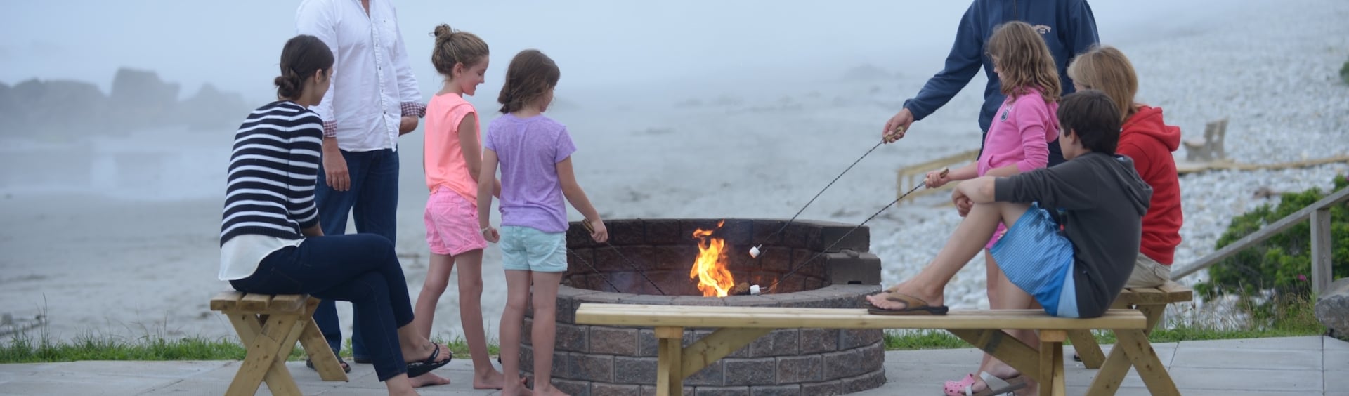 family-making-smores