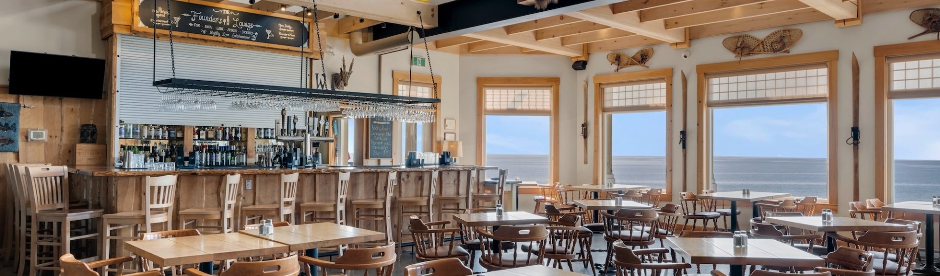 founders lounge at White Point Beach Resort