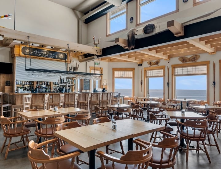 founders lounge at White Point Beach Resort