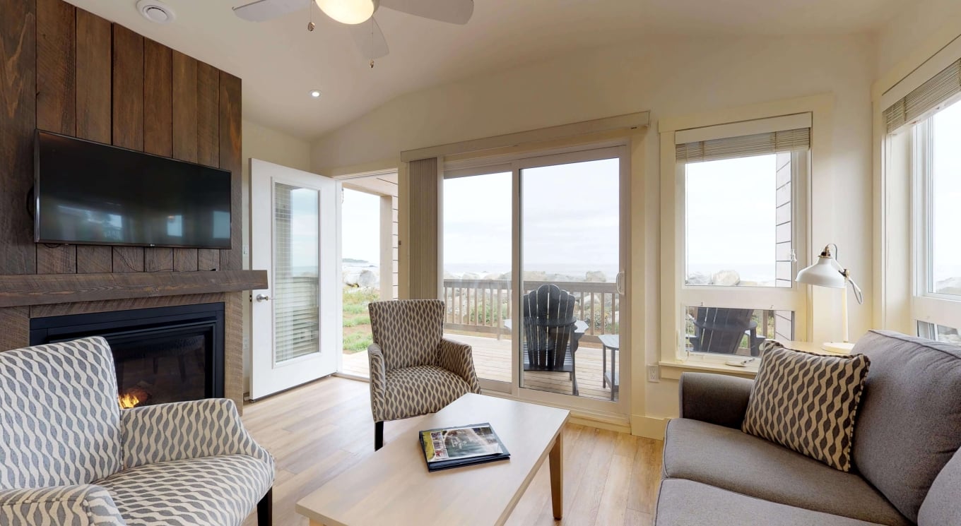 Whitepoint Executive King Interior