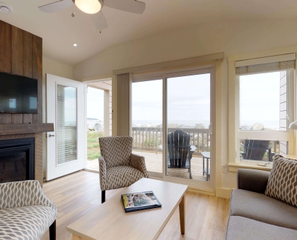 Whitepoint Executive King Interior